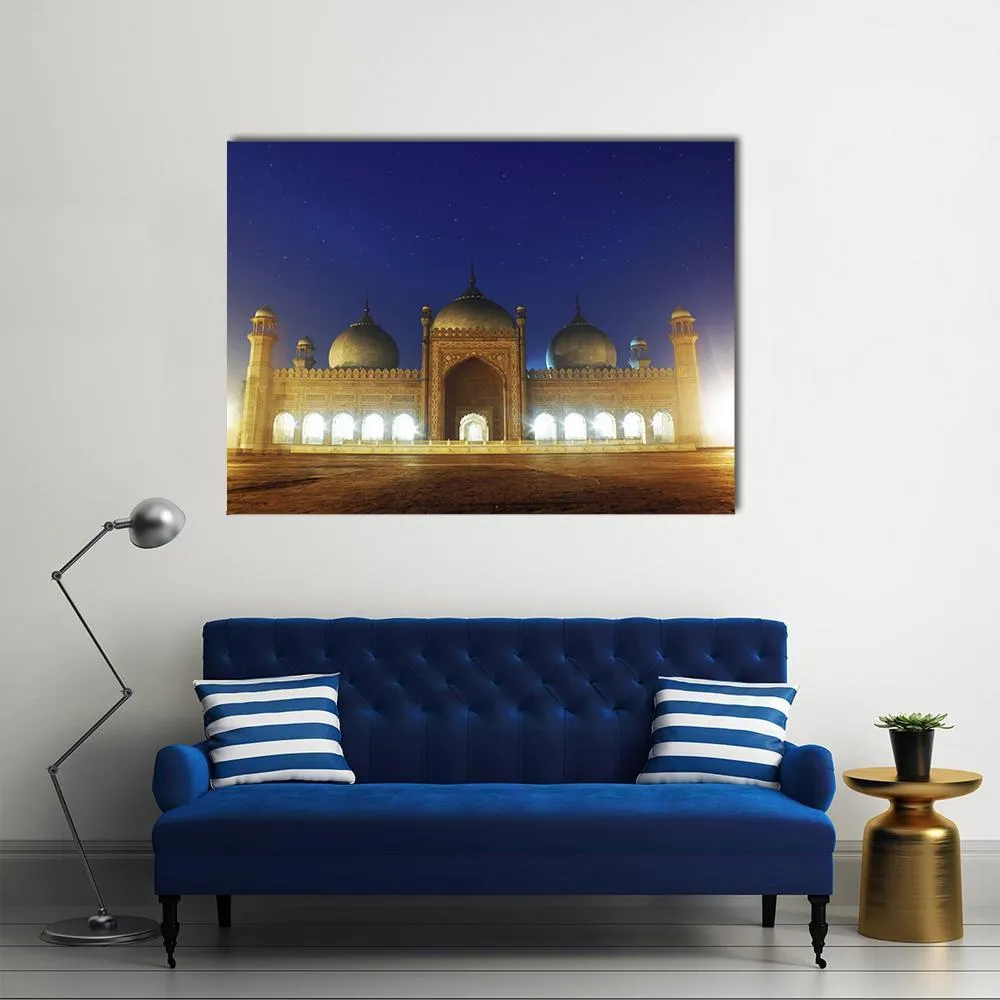 Badshahi Mosque  Lahore Canvas Wall Art