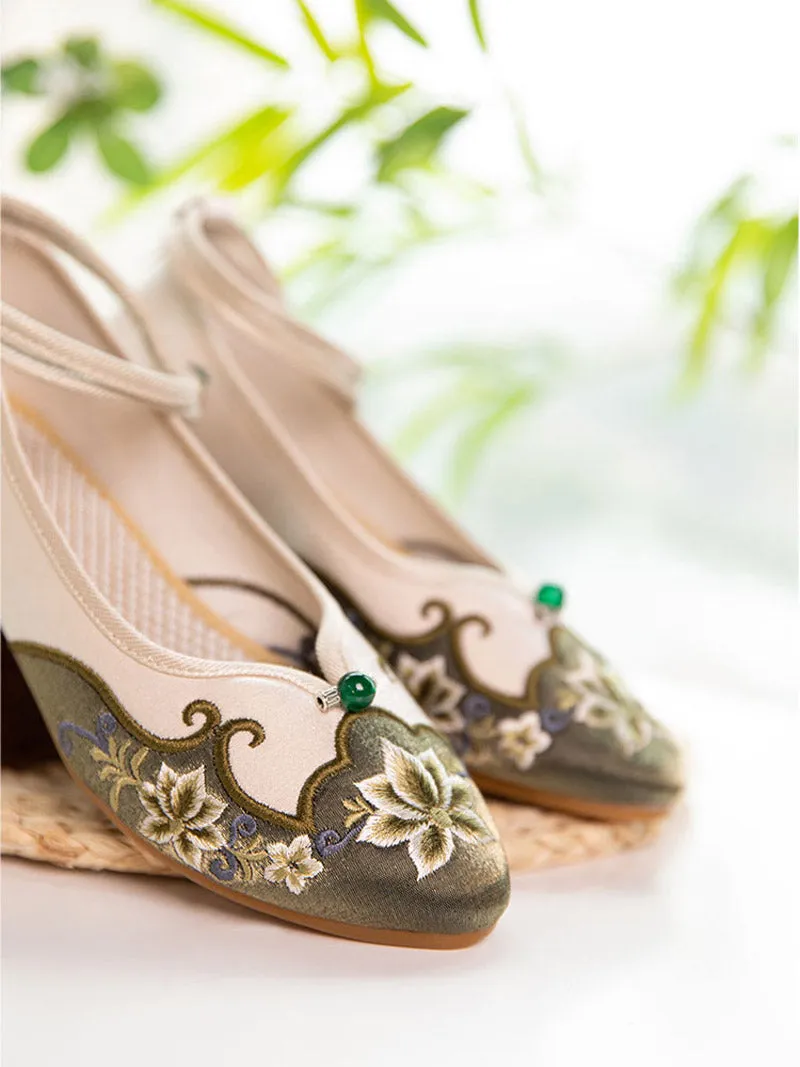 Vintage Lotus Flower Embroidered Shoes