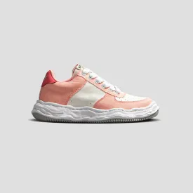 WAYNE OG SOLE LOW-TOP CANVAS SNEAKERS - PINK